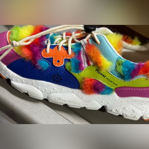 Naturino/Flower Mountain Colorful Furry Sneakers - Picture 2 of 12